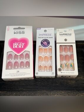 NIB KISS Dream Dust & imPRESS Press-On Nail Bundle Set- Short Length